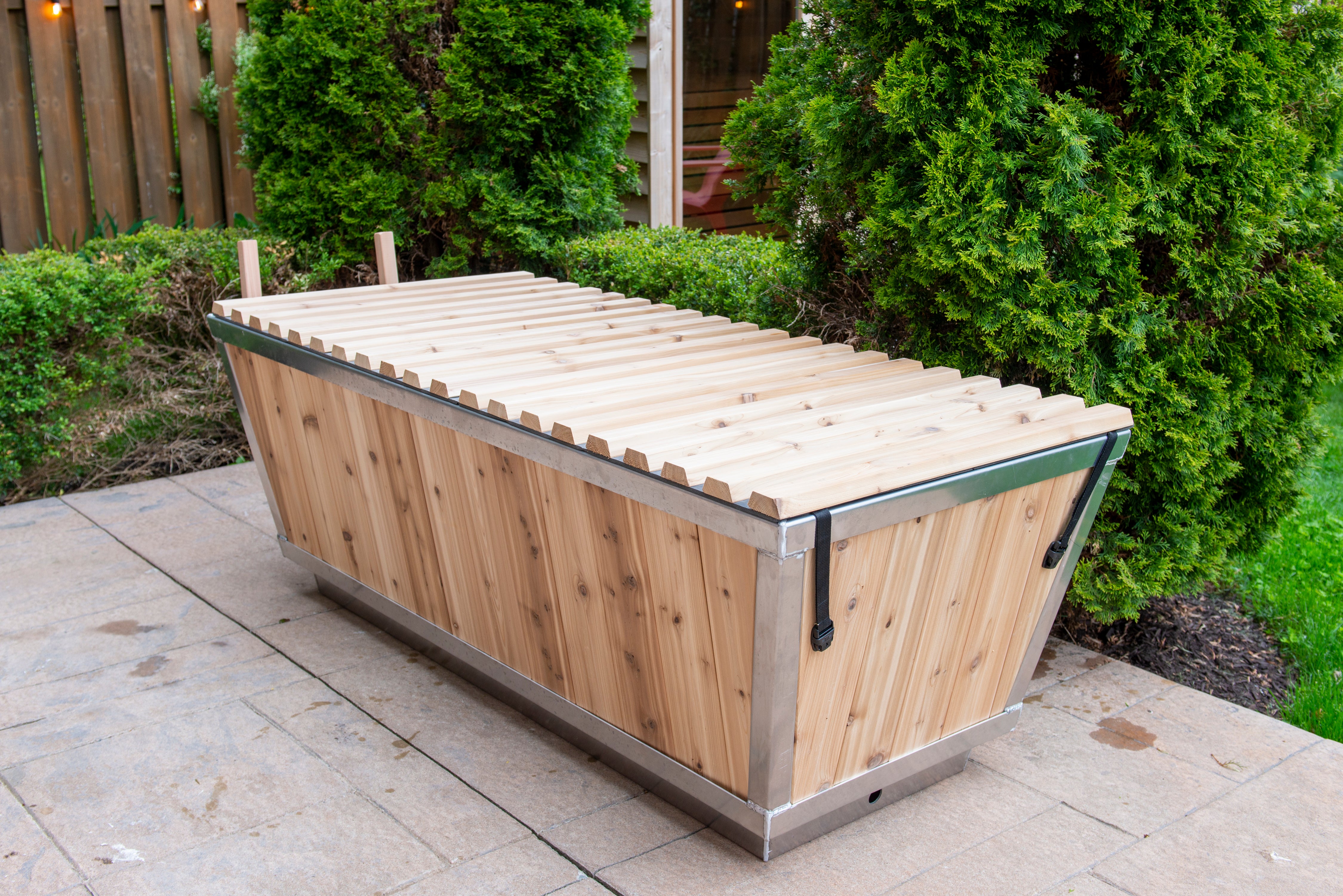 LeisureCraft Polar Plunge Tub