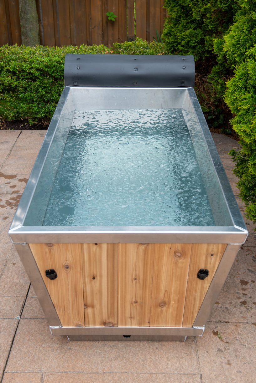LeisureCraft Polar Plunge Tub