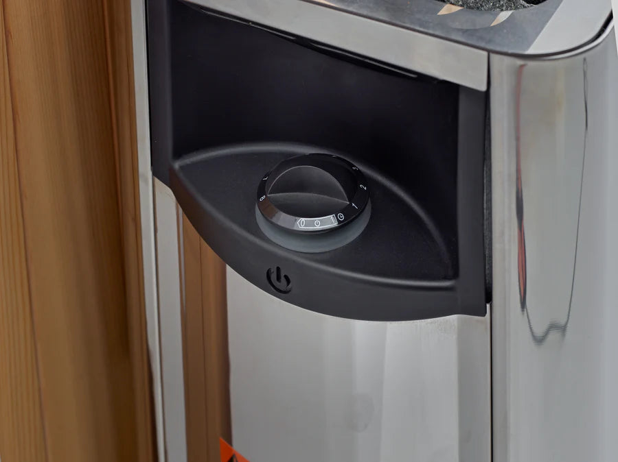 Golden Designs Zurich 4-Person Traditional Barrel Sauna with Bronze Privacy View
